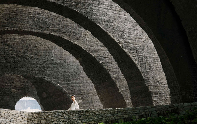 tveir(トゥヴェイル) Look Book