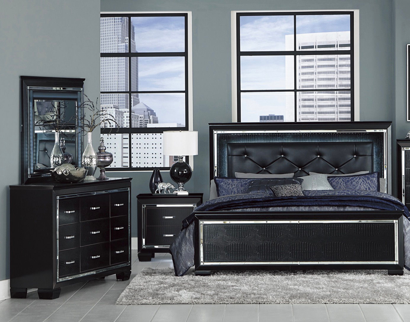 4 Piece Queen Bedroom Set