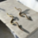 Snake earrings gold