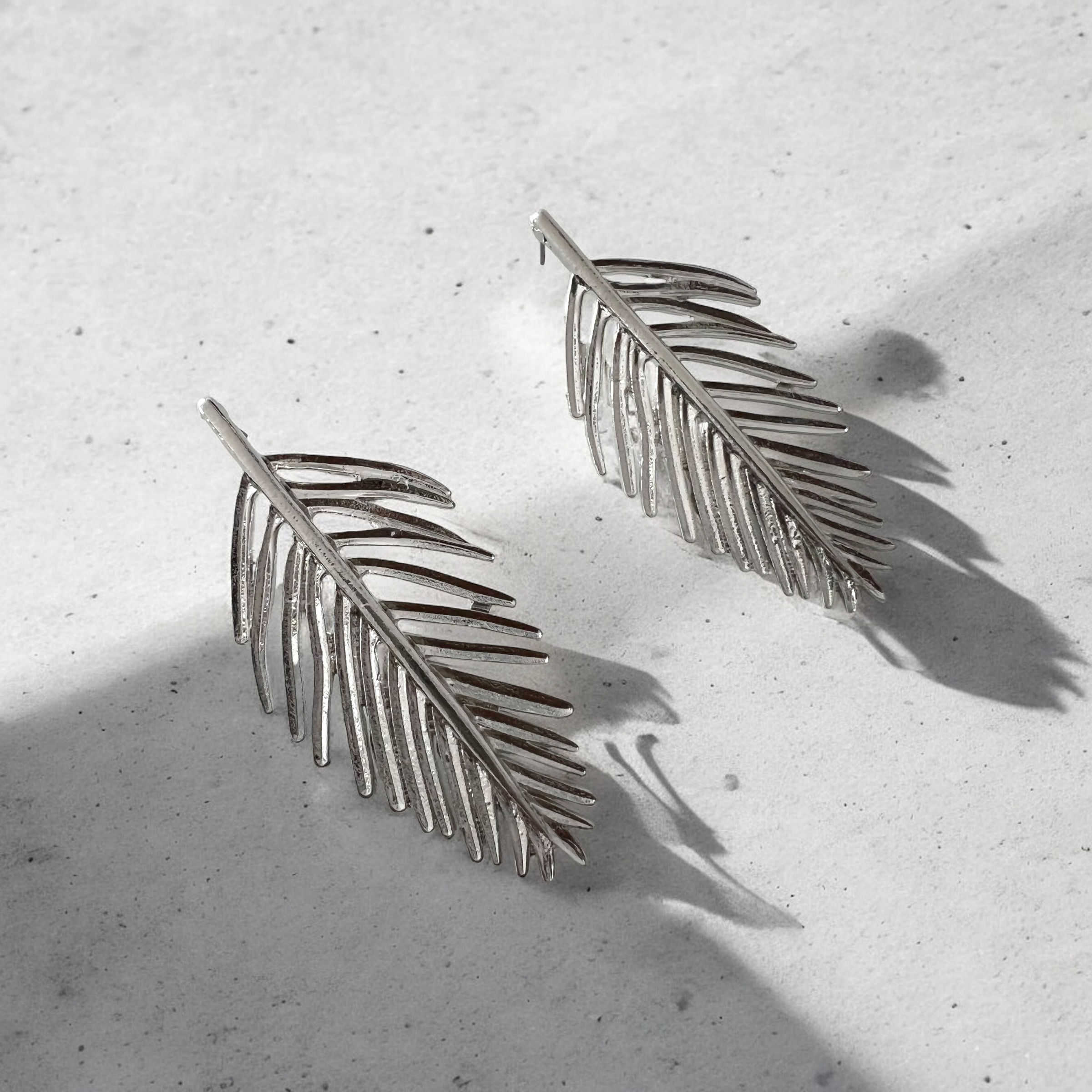 Maldive - Palm Leaf Earrings