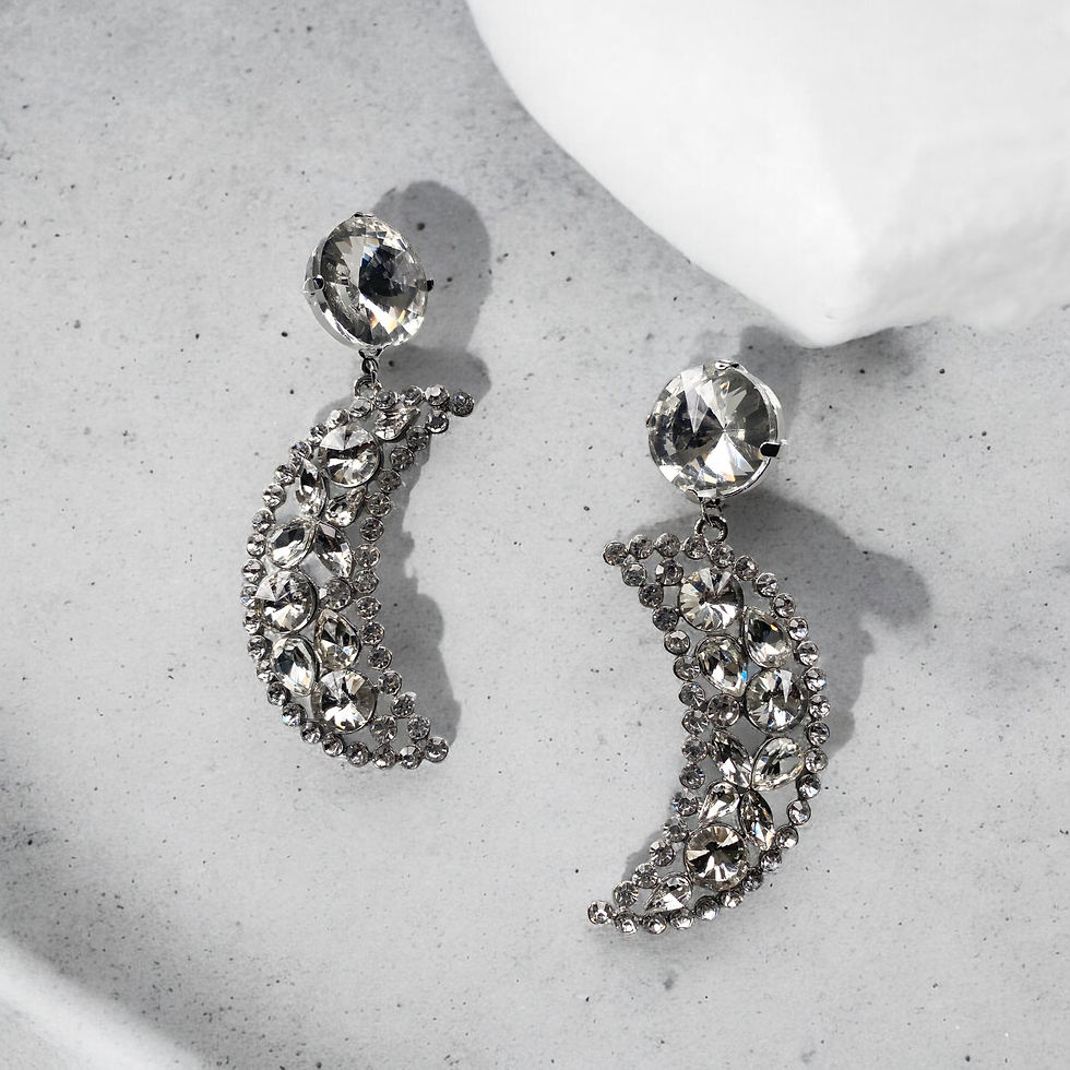Miniaturbild: Large moon statement earrings