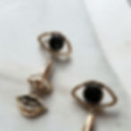 Large face earrings gold