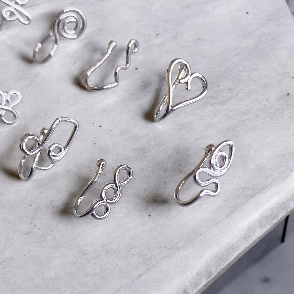 Miniatura: Faux nose rings