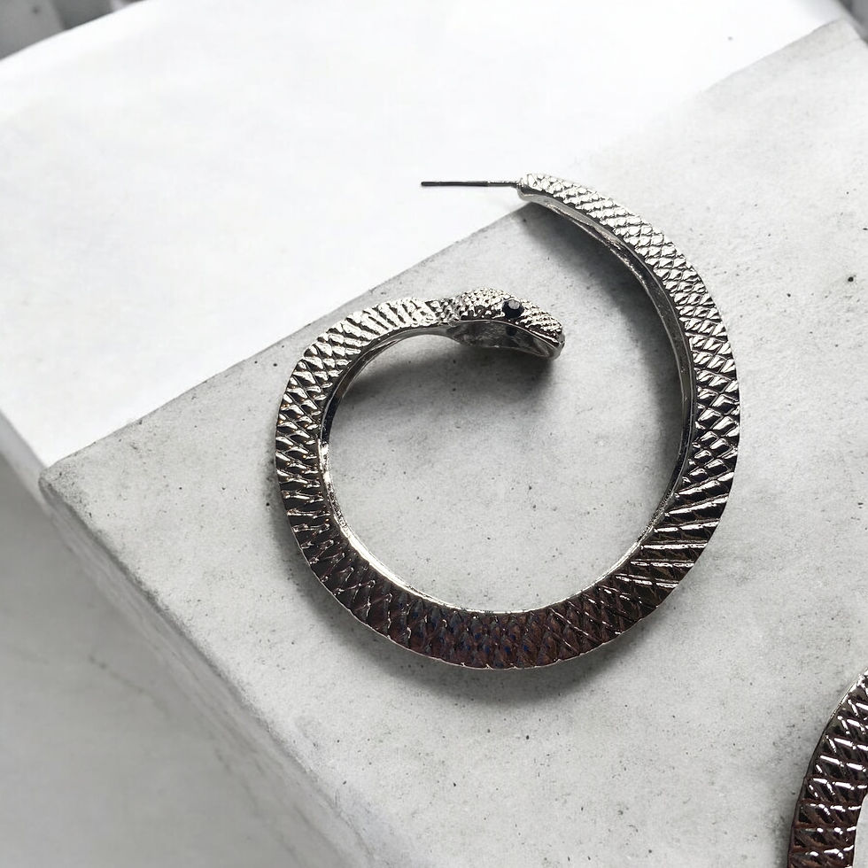 Miniaturbild: Snake hoop earrings