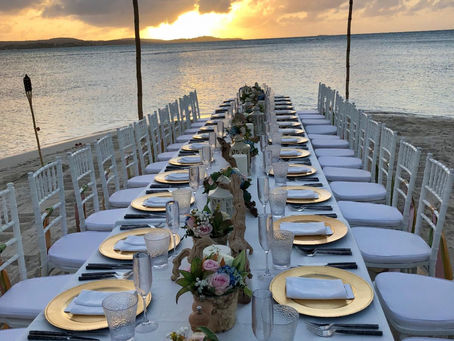 An invitation to a grand dinner!