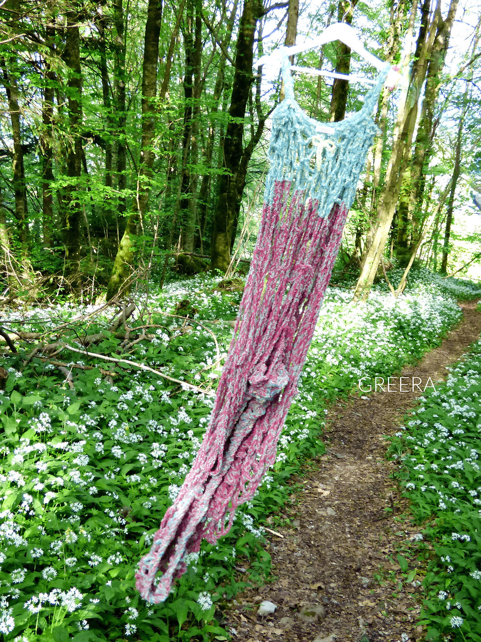 Dress, Kleid, Mode, Fashion, Kleid Summer, Sommerkleid, dress summer, summer dress, fairy tale, Märchenhaft, Modekleid, Kleid rot, dress red, dress colors, Kleid farbig, Häkelkleid, crochet dress, handmade, handmade dress, handgemachtes Kleid, gehäkeltes Kleid, Frühligskleid, spring dress, designer dress, Designerklei