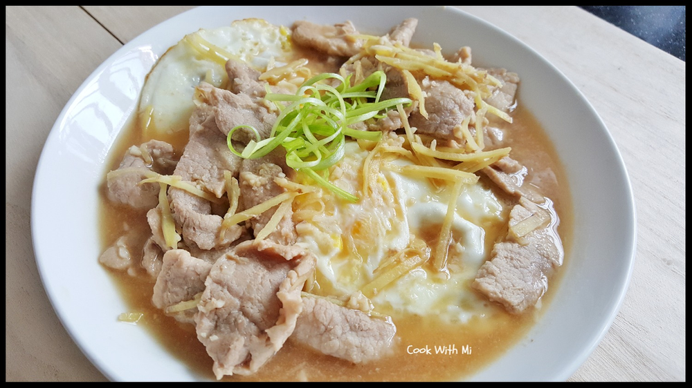 Sesame Oil Sliced Pork with Fried Eggs
