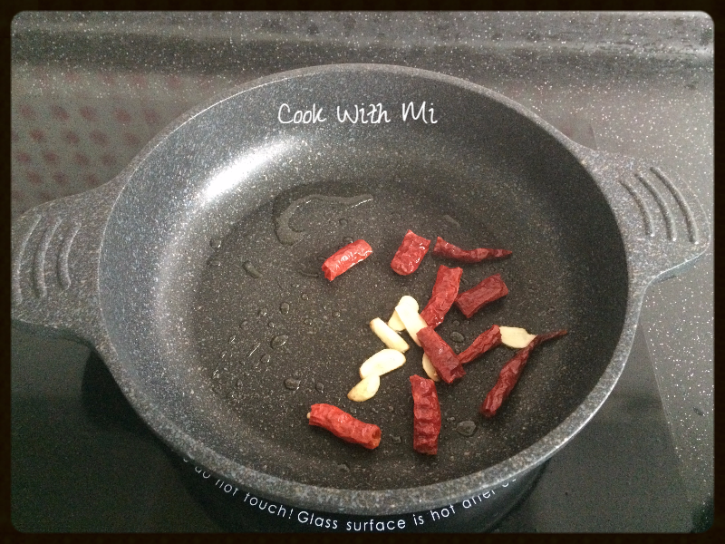 cookwithmi_clams_aglio_olio_pasta_queensxense