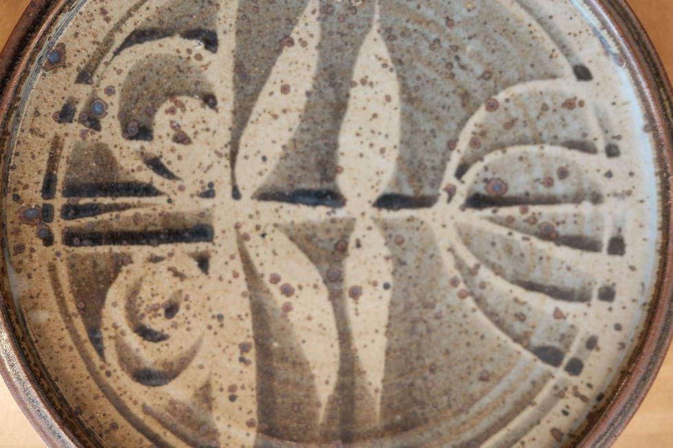 Thumbnail: Vintage Ceramic Flower Plate