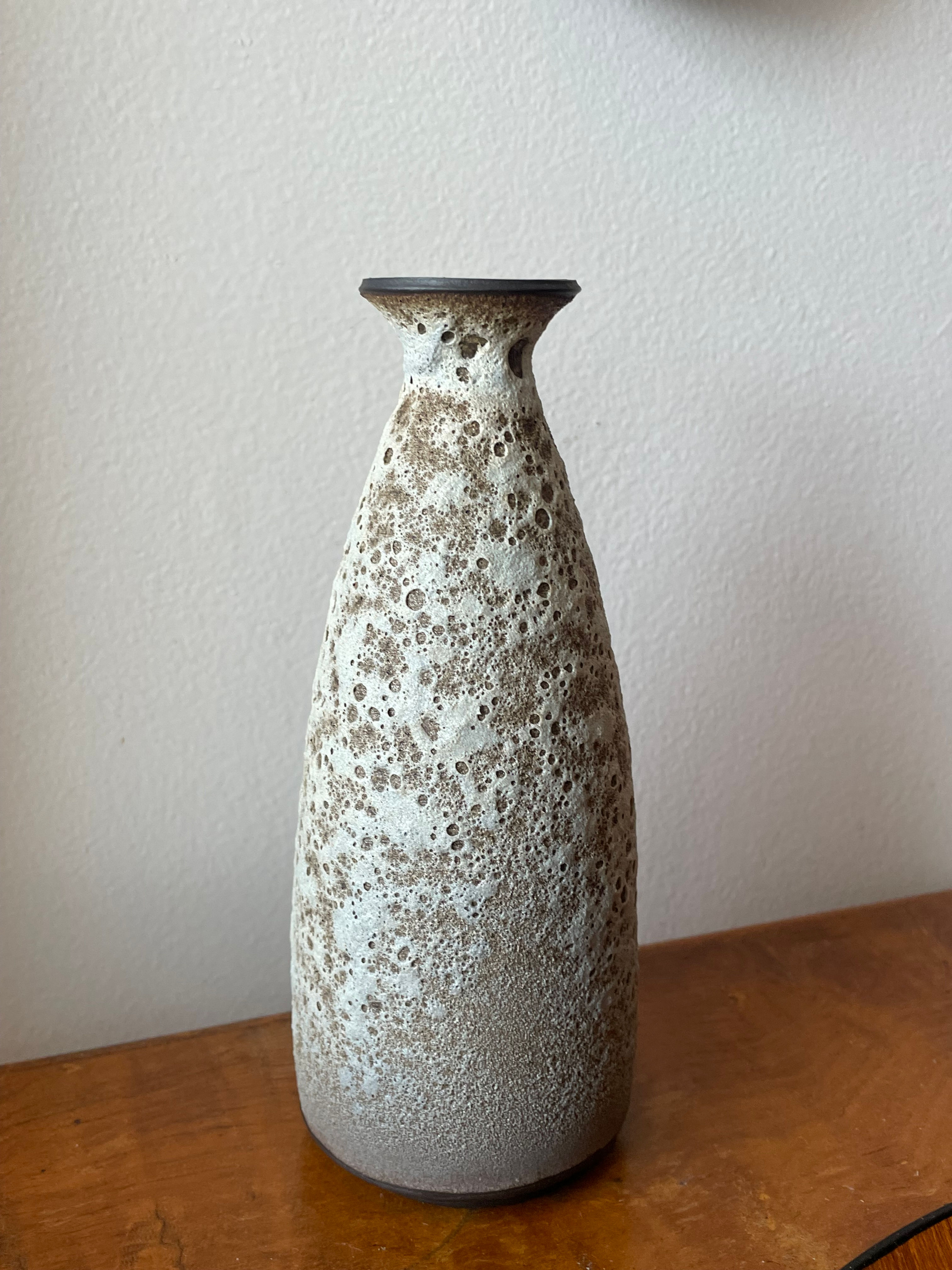 Luna Ceramic Bud Vase