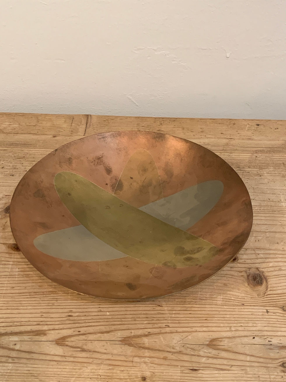 Thumbnail: Round - Medium Los Catillos Brass Dish