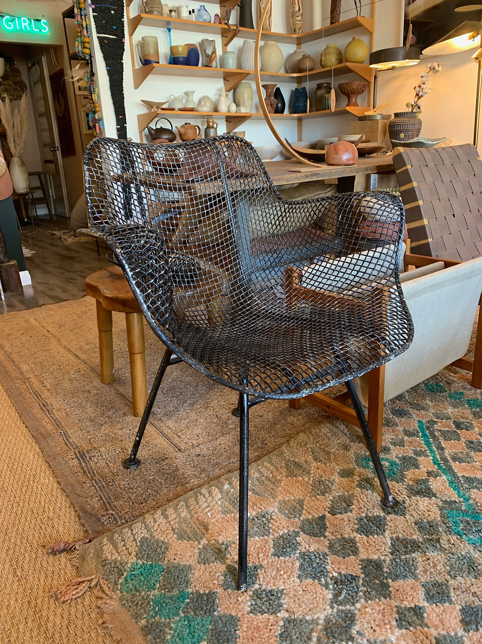 Thumbnail: Sculptura lounge Chair by Woodard
