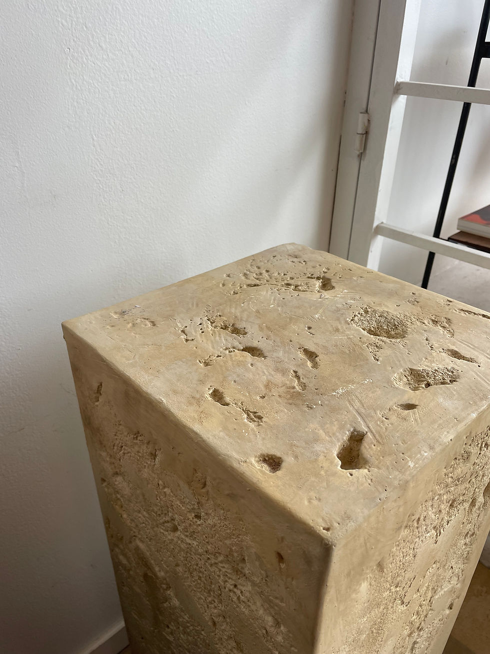 Thumbnail: Vintage Plaster Pedestal