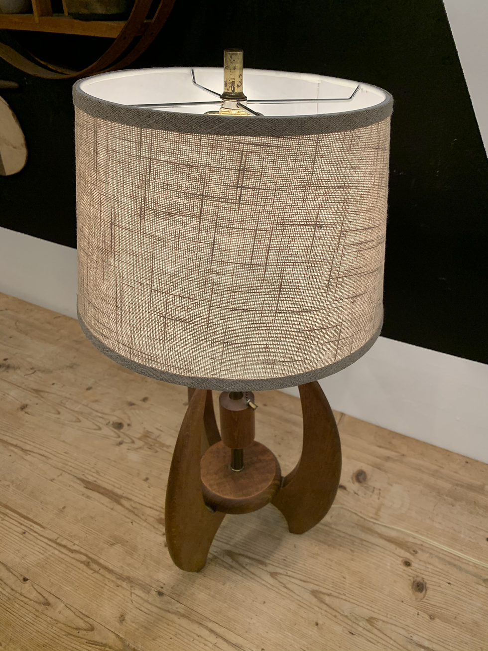 Thumbnail: Modeline Table Lamp