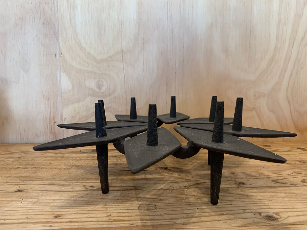 Thumbnail: Iron Dansk Trivet