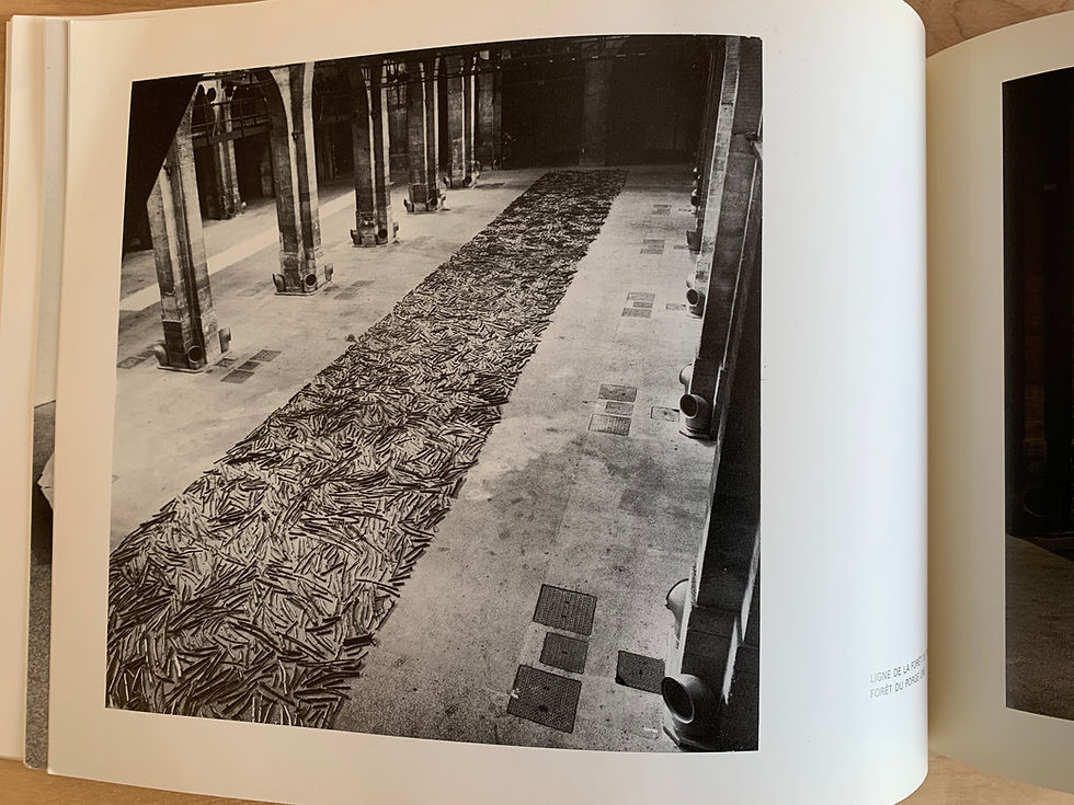 Thumbnail: Richard Long