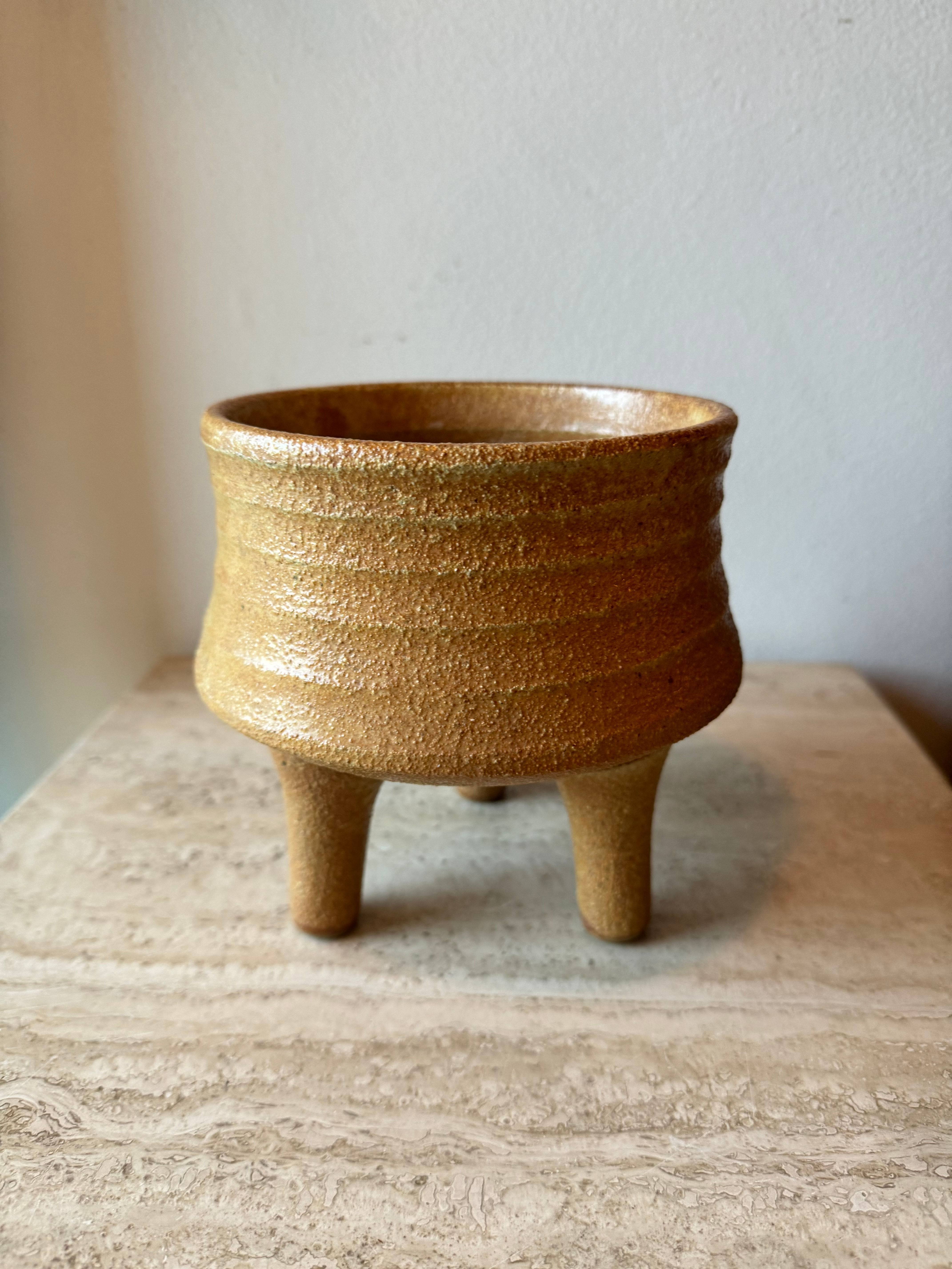 Low '3 Legged' Vintage Ceramic Ikebana