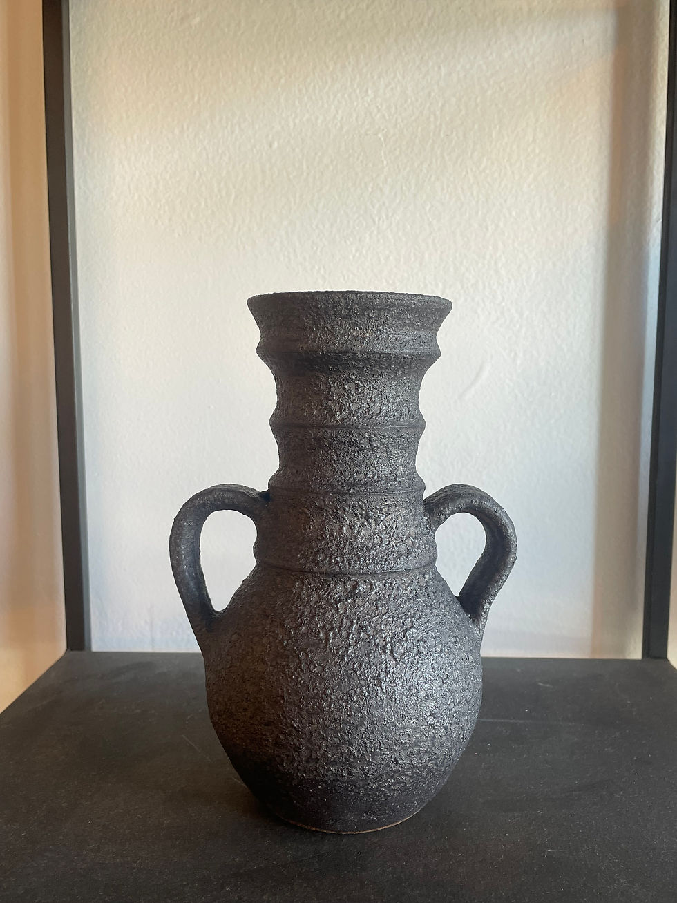 Thumbnail: Small Volcanic Vase