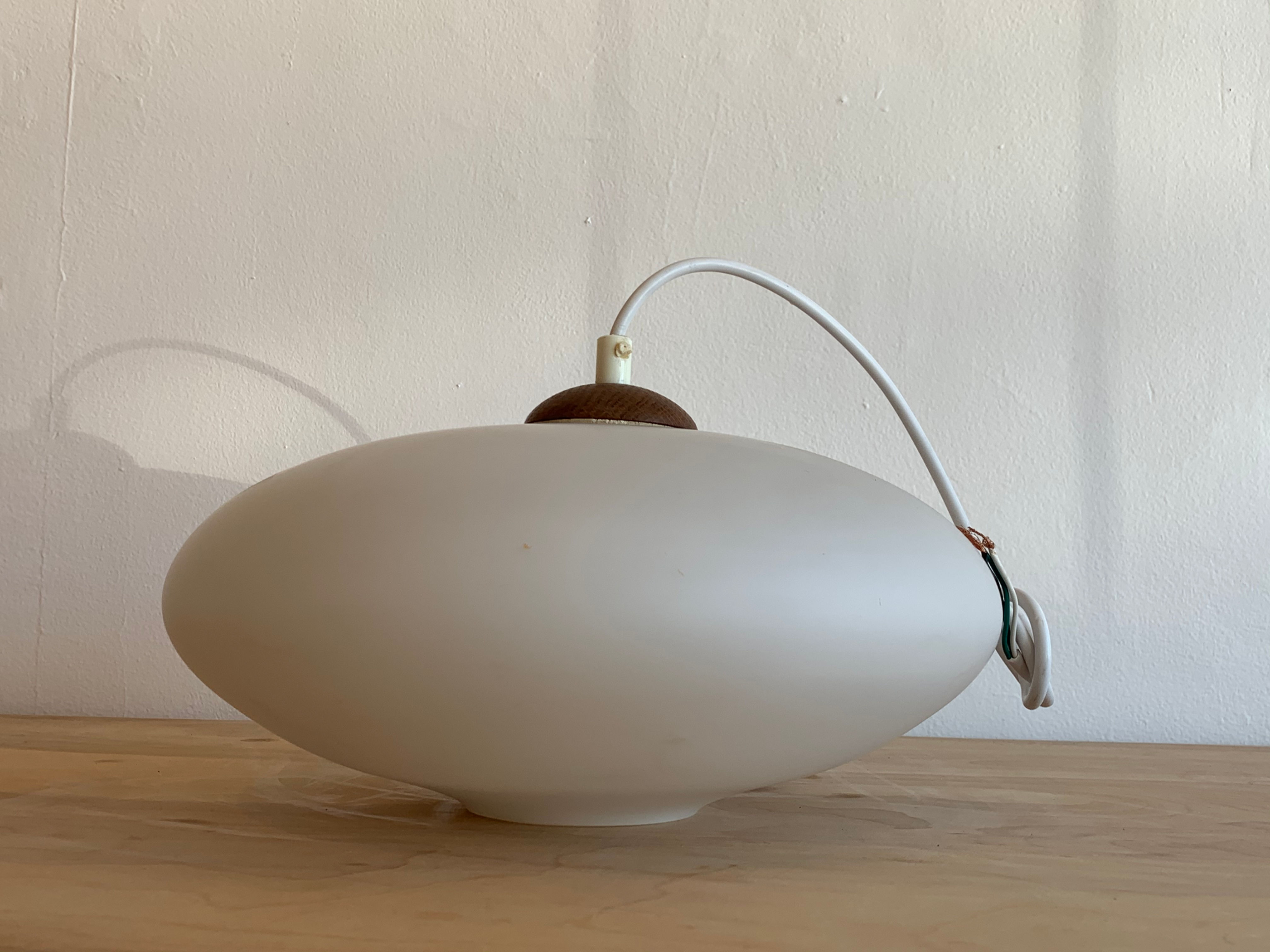 Laurel Lamp