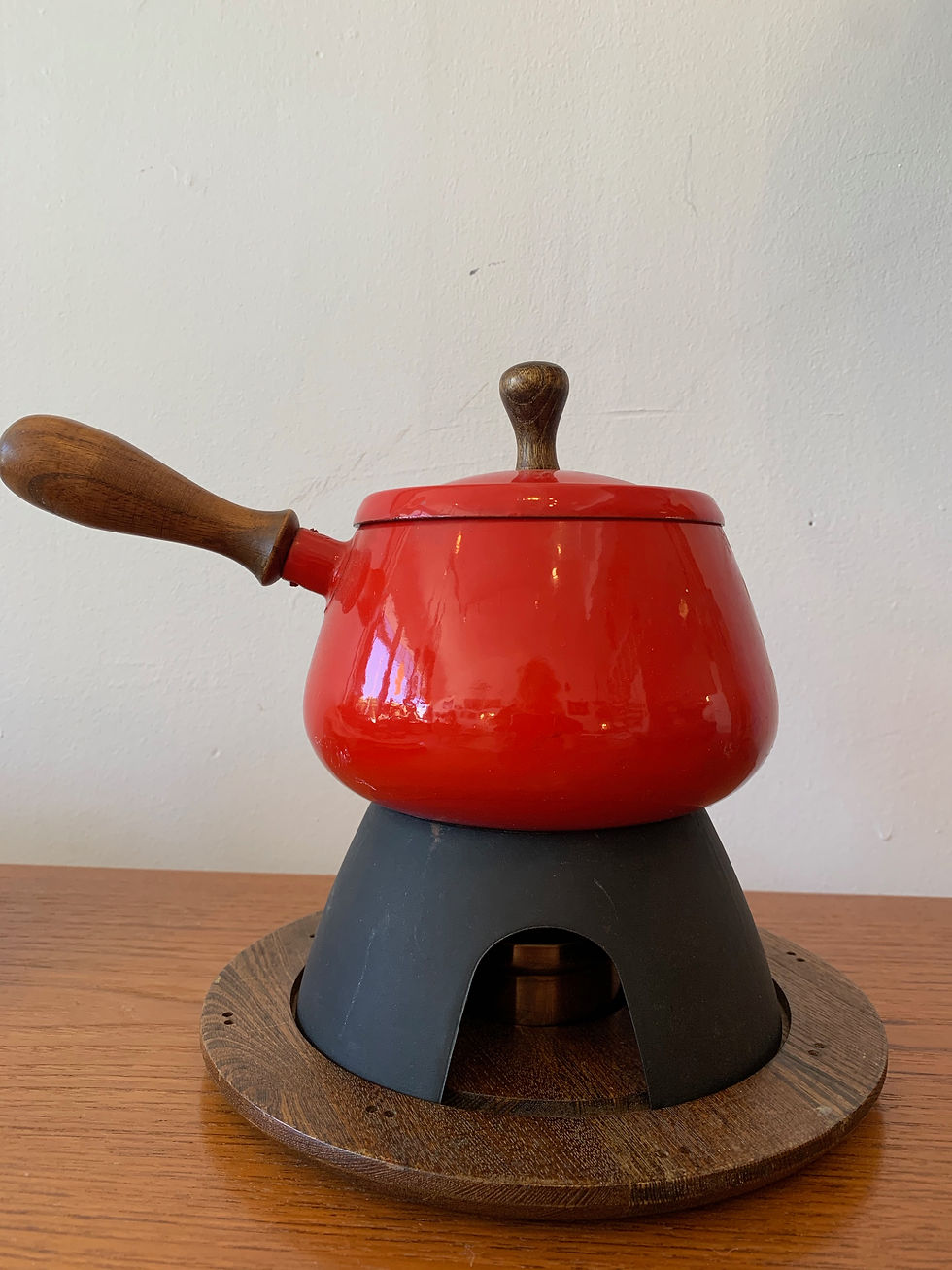 Thumbnail: Red Enamel Fondue Pot