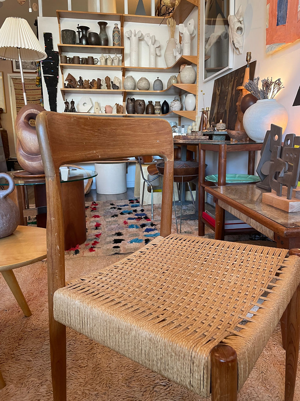 Thumbnail: Hans Wegner Chair