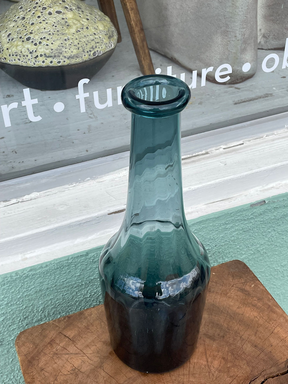 Thumbnail: Vintage Dark Blue Vase
