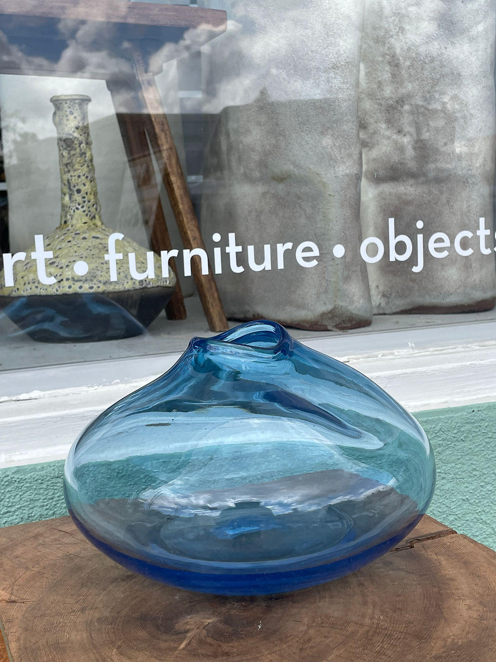 Thumbnail: Vintage Low Blue Glass Vase