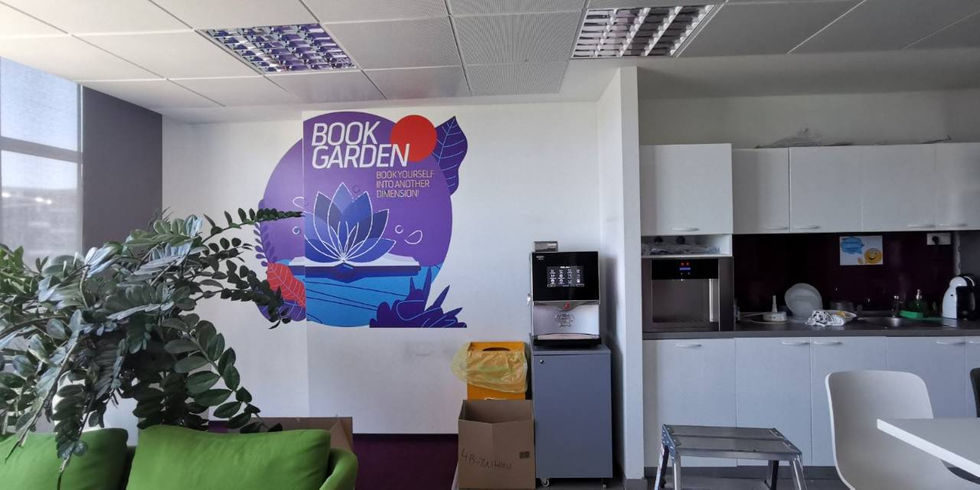 Telenor Book Zones - книжни кътове InfoGraffiti офис стени 5