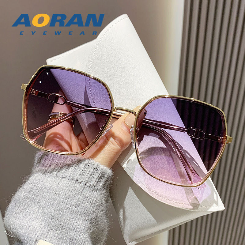 Miniatura: Sunglasses Women's Summer Sunscreen Anti-ultraviolet  New Trendy Big Face 