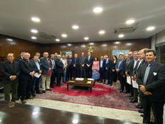 REITOR DA UFV E 23 PREFEITOS REGIONAIS PLEITEIAM CURSO DE MEDICINA PARA RIO PARANAÍBA - MG