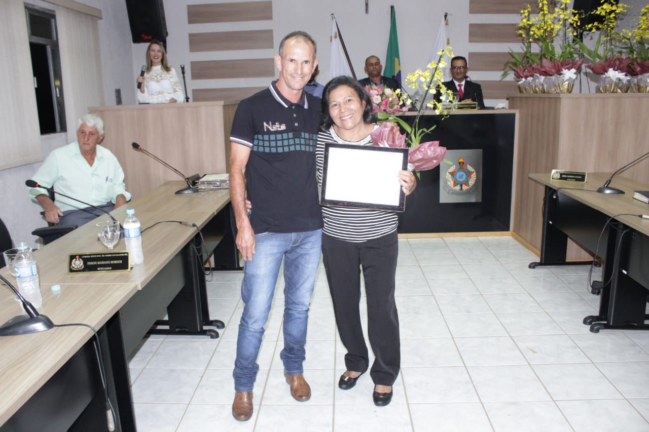 •	Ronaldo Ferreira/ Senhora Maria de