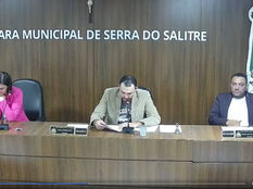 PROJETO DO PRESIDENTE DA CÂMARA É APROVADO COM EMENDAS DA VEREADORA FLÁVIA ARAÚJO