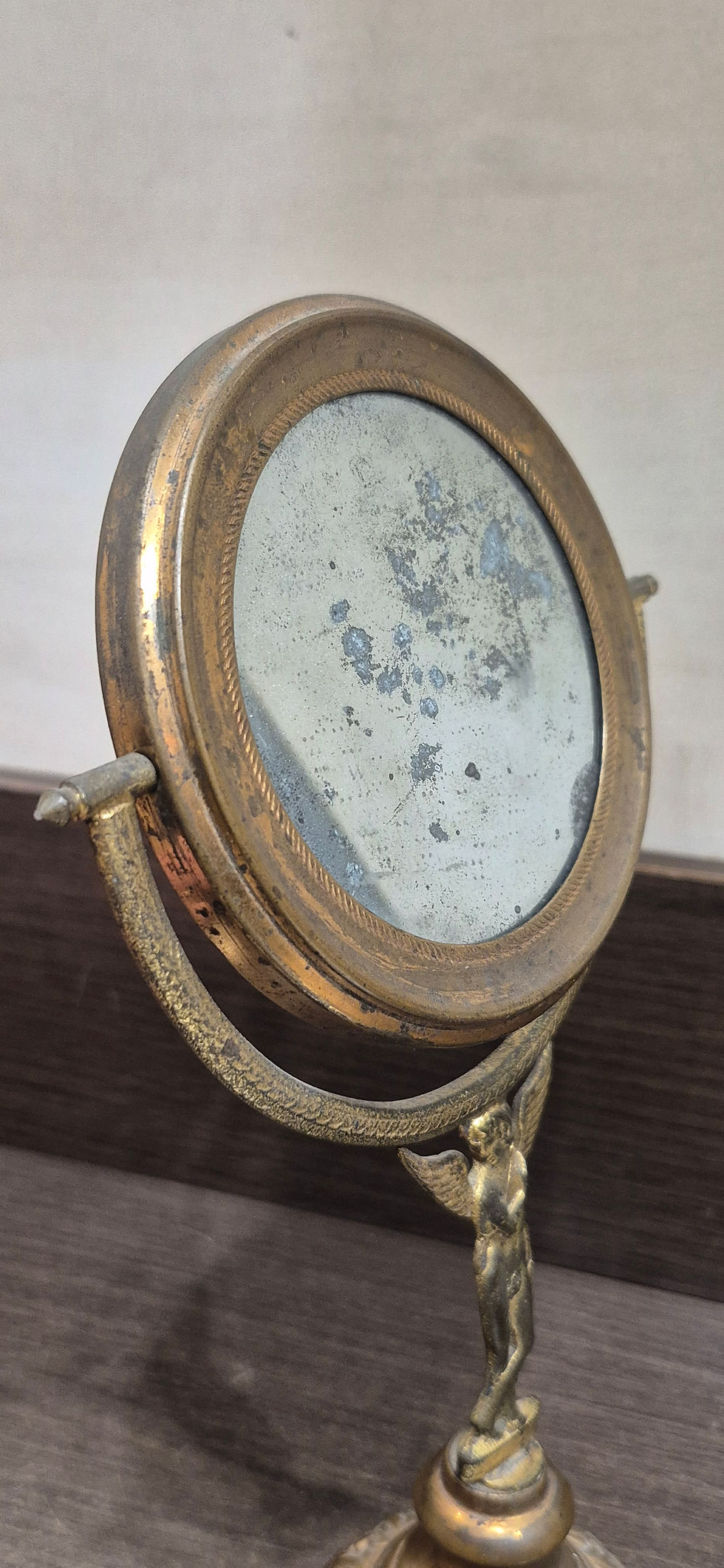 Thumbnail: Miroir psychée empire metal dore ange