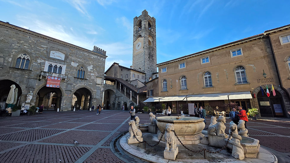 The main square in Bergamo Alta