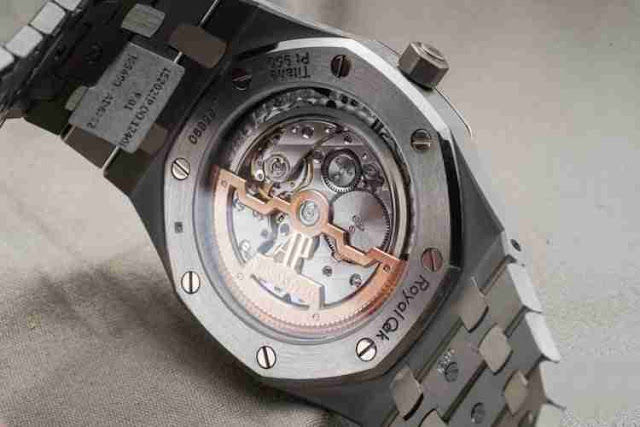 Replica Audemars Piguet Royal Oak Jumbo Automatic Titanium Platinum Watch Review 2
