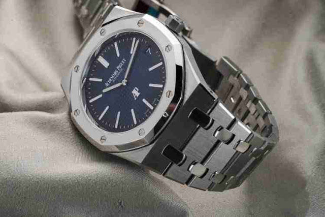 Replica Audemars Piguet Royal Oak Jumbo Automatic Titanium Platinum Watch Review 1