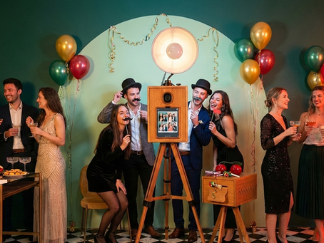 How to Choose a Wedding Reception Photo Booth in the Bay Area