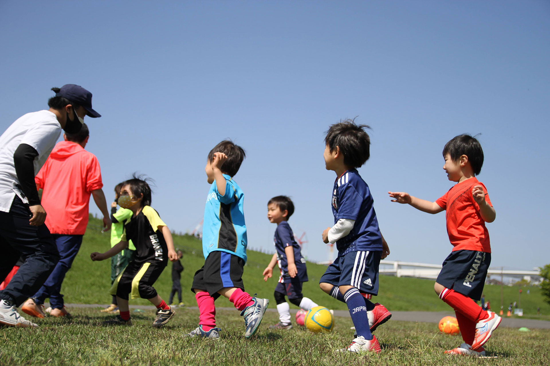 無料練習体験 横浜scつばさ 横浜市港北区綱島日吉の少年少女サッカークラブチーム メンバー募集 無料体験受付中