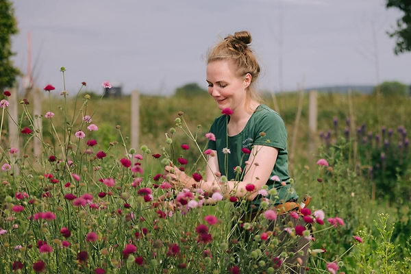 Portrait Annika Müller-Navarra (Gartensieben)