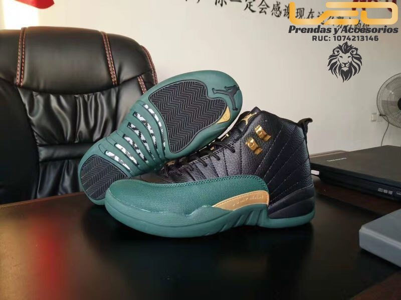 Miniatura: Jordan 12