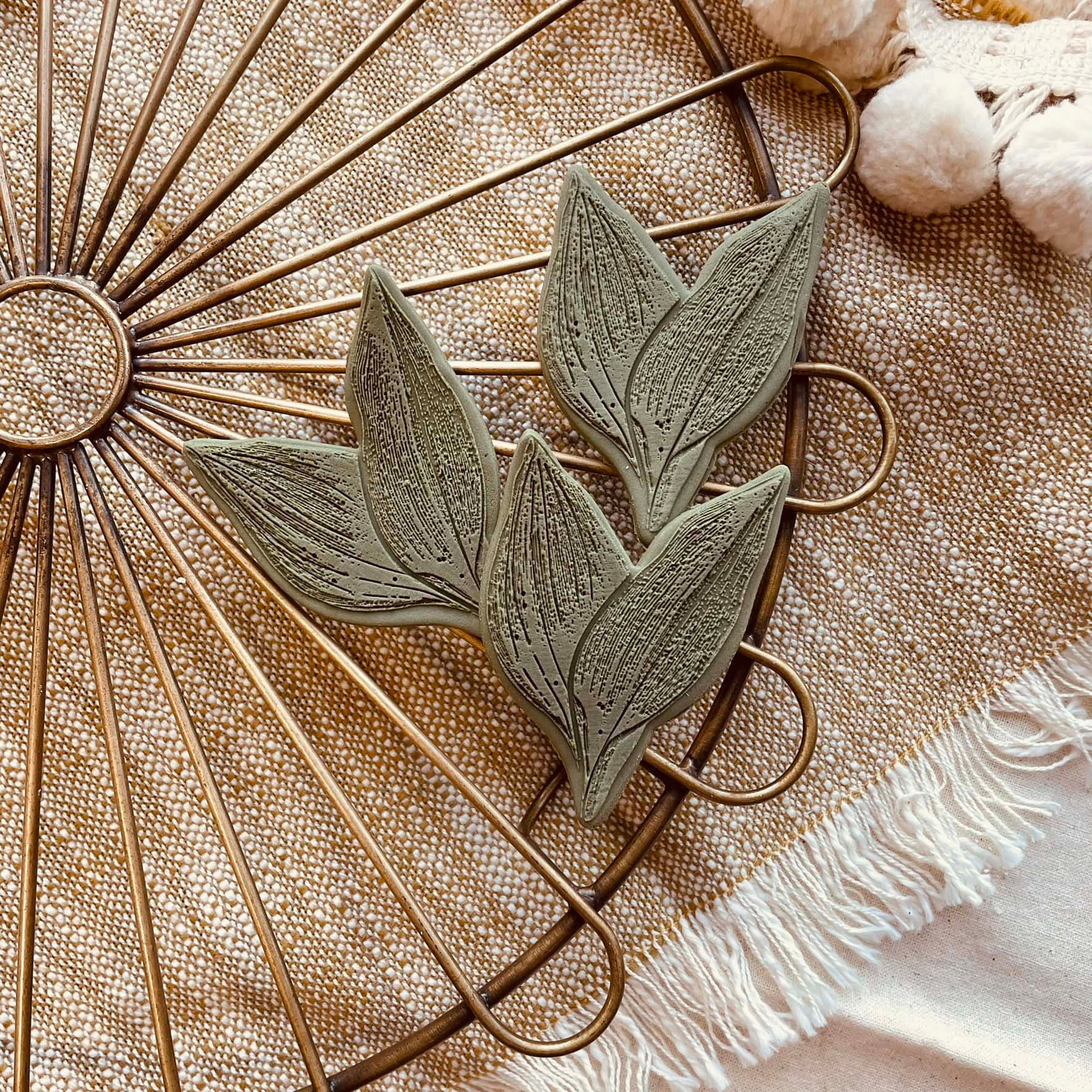 Easter Lily Leaf Fondant Cookie Stamp & Cutter