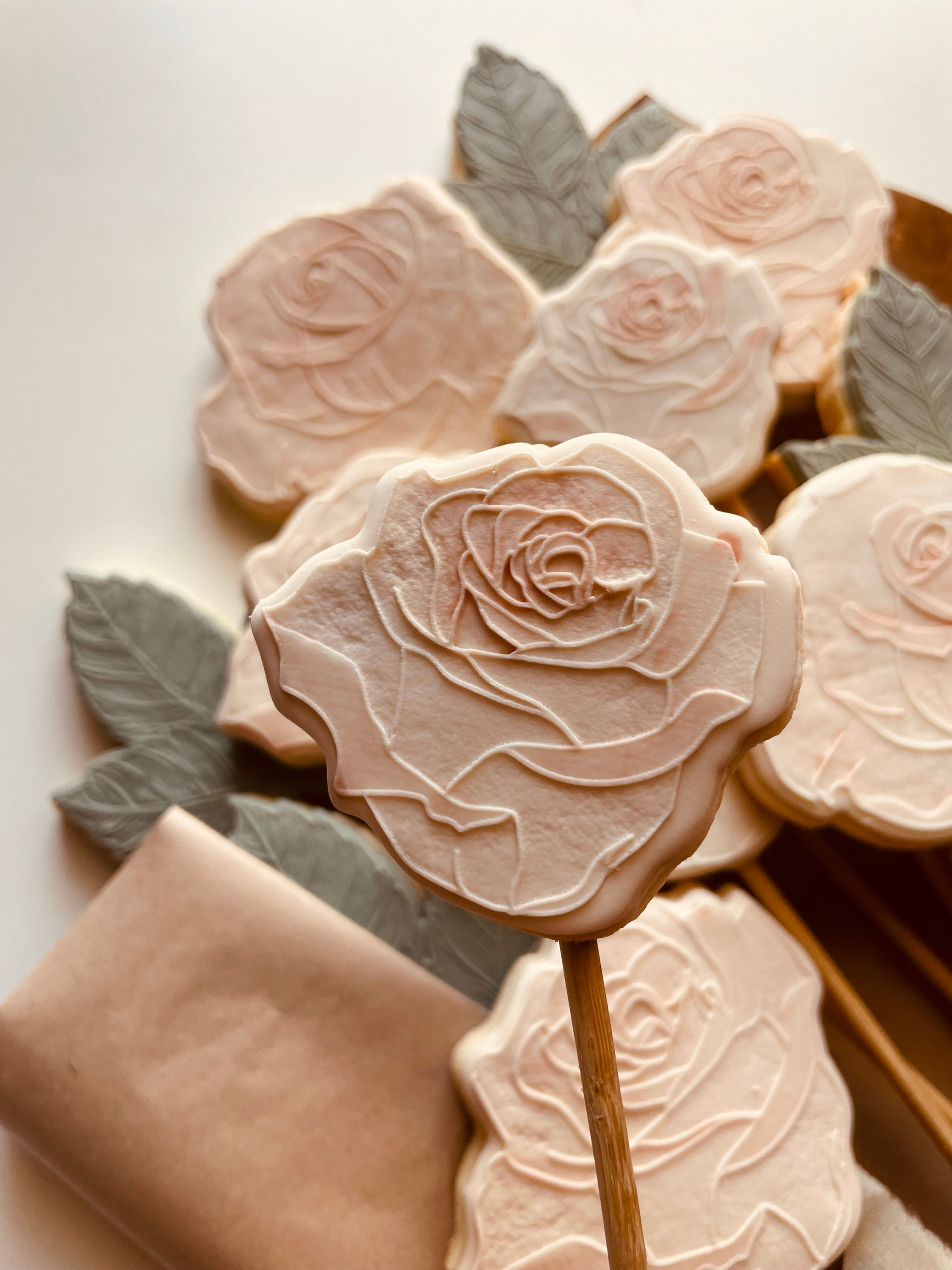Rose Bud Cookie Stamp & Cutter Set