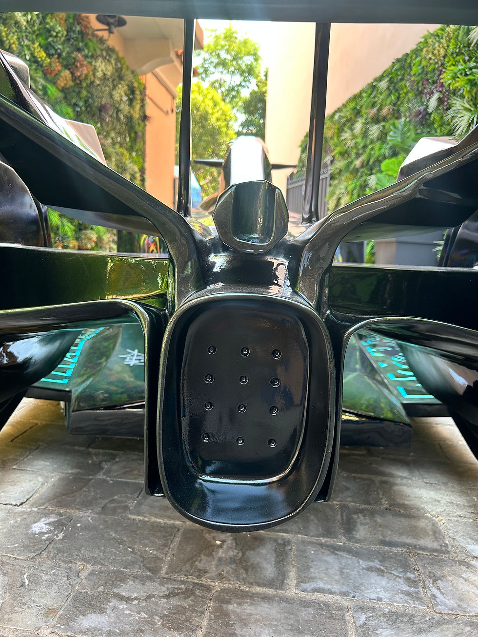 alin signature sculpture ICAR