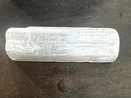 A single piece of selenite