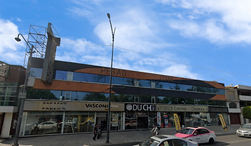PLAZA COMERCIAL EN VENTA EN CANAL DE MIRAMONTES