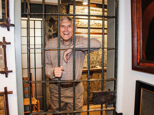 Rick Warwick - Holding onto History