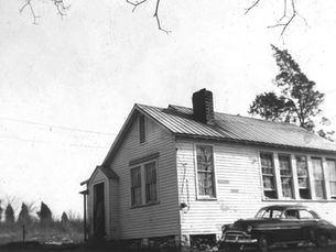 THE LEE-BUCKNER SCHOOL