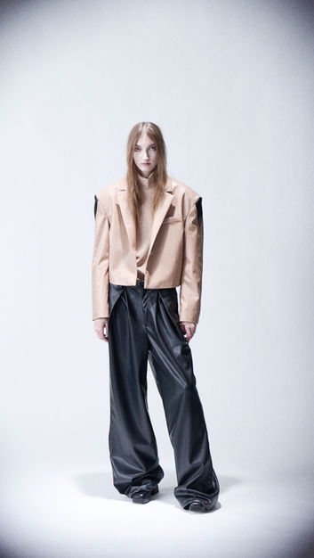 Lookbook Yezael FW 22-23 18.jpg