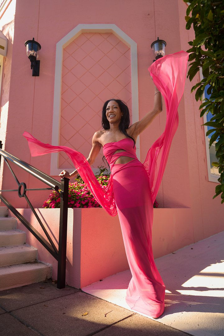 Monica Benn, Fitness & Portrait Shoot at Naples Beach Pier | South Florida Photographer