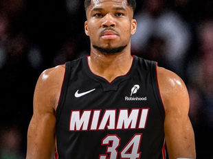 The Giannis Antetokounmpo Era in Milwaukee Is Finally Over, I Just Fear He Ended Up in the Wrong Place